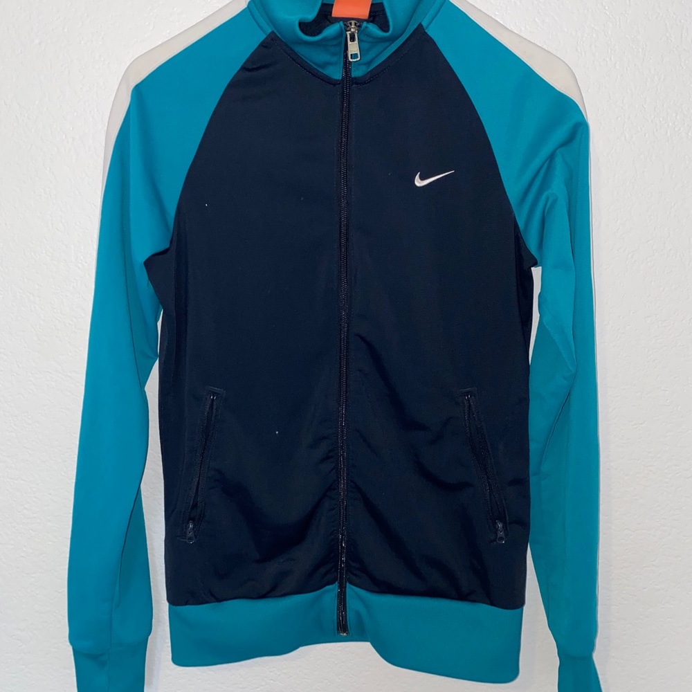 WMNS M Stretchy Athletic Nike Jacket